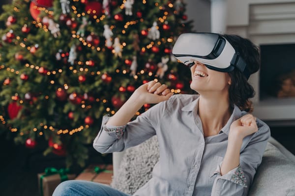 amazed-woman-wearing-virtual-reality-glasses-first-2022-08-02-00-58-57-utc.JPG